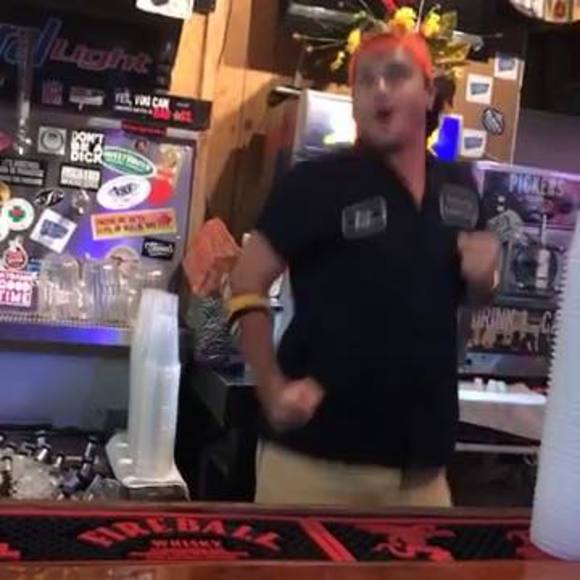 Meet your Posher, Andrew - Picture 1 of 1